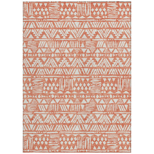 Homeroots 3' Black And Ivory Southwestern Washable Area Rug - Stylish Indoor/Outdoor Design For Any Space 8' X 10' Polyester 594163