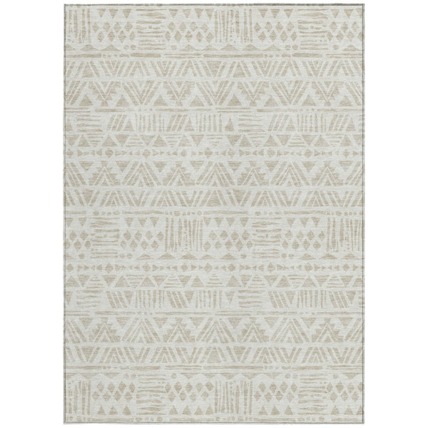 Homeroots 3' Black And Ivory Southwestern Washable Area Rug - Stylish Indoor/Outdoor Design For Any Space 10' X 14' Polyester 594177