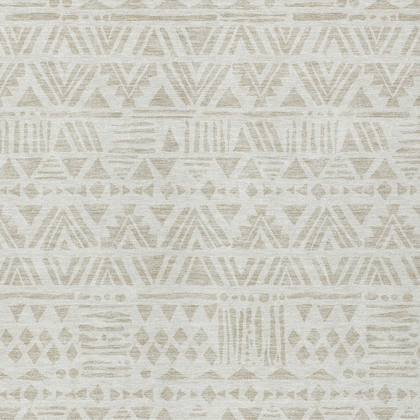 Homeroots 3' Black And Ivory Southwestern Washable Area Rug - Stylish Indoor/Outdoor Design For Any Space 10' X 14' Polyester 594177