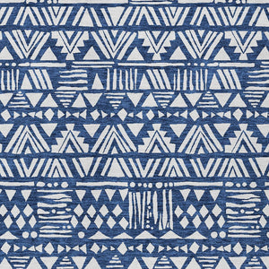 Homeroots 3' Black And Ivory Southwestern Washable Area Rug - Stylish Indoor/Outdoor Design For Any Space 5' X 8' Polyester 594179