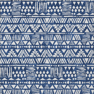 Homeroots 3' Black And Ivory Southwestern Washable Area Rug - Stylish Indoor/Outdoor Design For Any Space 8' X 10' Polyester 594181