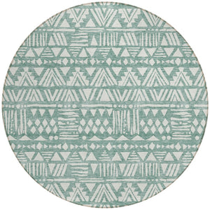 Homeroots 3' Black And Ivory Southwestern Washable Area Rug - Stylish Indoor/Outdoor Design For Any Space 8' Round Polyester 594186