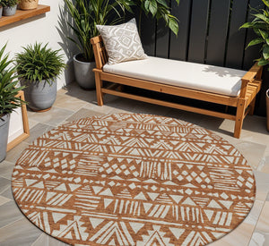 Homeroots 3' Black And Ivory Southwestern Washable Area Rug - Stylish Indoor/Outdoor Design For Any Space 8' Round Polyester 594198