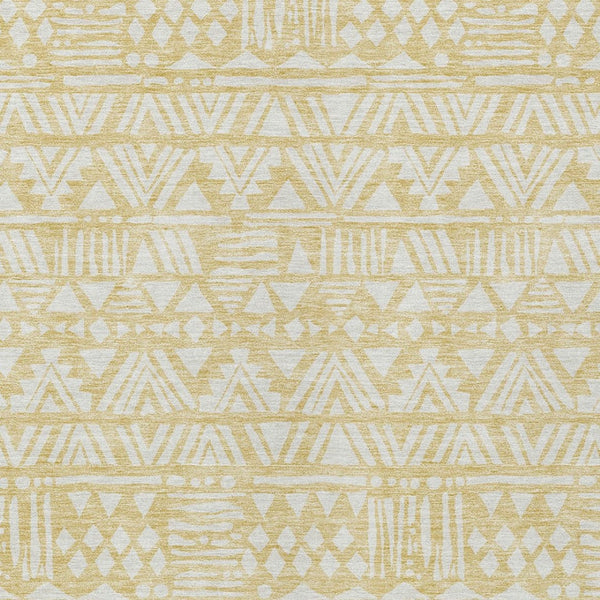 Homeroots 3' Black And Ivory Southwestern Washable Area Rug - Stylish Indoor/Outdoor Design For Any Space 3' X 5' Polyester 594202