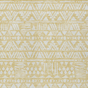 Homeroots 3' Black And Ivory Southwestern Washable Area Rug - Stylish Indoor/Outdoor Design For Any Space 5' X 8' Polyester 594203