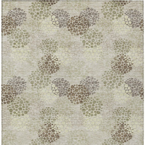 Homeroots 3' Beige Green And Ivory Polka Dot Washable Area Rug - Perfect For Indoor Or Outdoor Spaces! 3' X 5' Polyester 594208