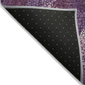 Homeroots 3' Beige Green And Ivory Polka Dot Washable Area Rug - Perfect For Indoor Or Outdoor Spaces! 3' X 5' Polyester 594226