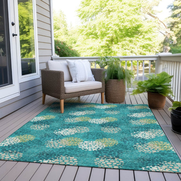 HomeRoots 5' Emerald Gray and Ivory Polka Dot Area Rug - Stylish, Washable Design for Indoor and Outdoor Use 8' X 10' 594235