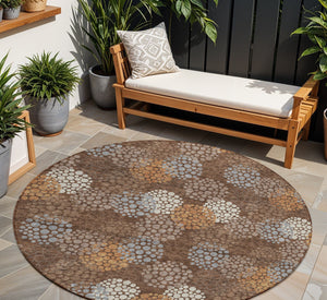 Homeroots 3' Beige Green And Ivory Polka Dot Washable Area Rug - Perfect For Indoor Or Outdoor Spaces! 8' Round Polyester 594240