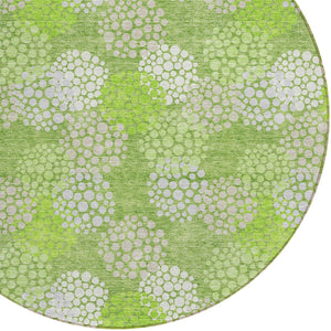 Homeroots 3' Beige Green And Ivory Polka Dot Washable Area Rug - Perfect For Indoor Or Outdoor Spaces! 8' Round Polyester 594246