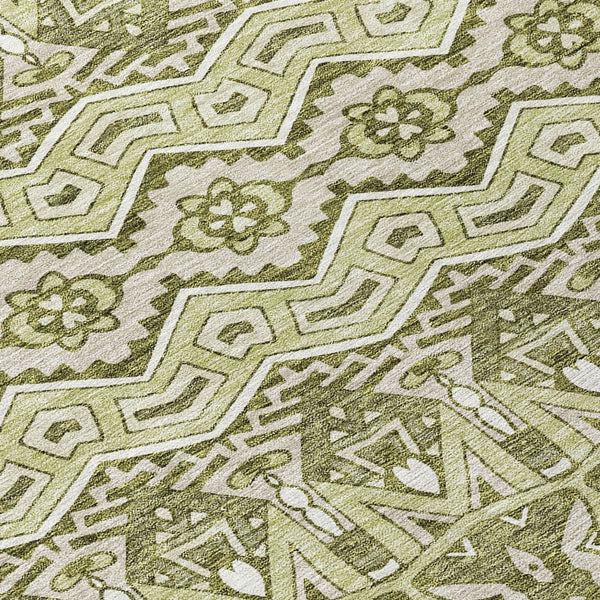 Homeroots 3' Stylish Moroccan Area Rug In Artichoke Green, Gray & Ivory - Washable For Indoor & Outdoor Use 8' Round Polyester 594294