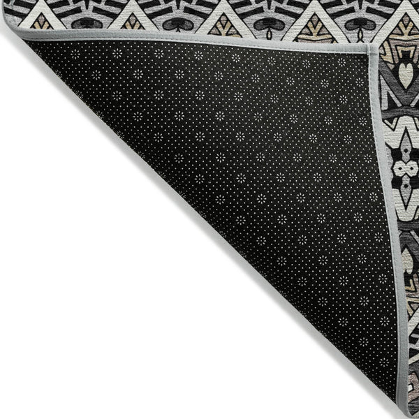 Homeroots 3' Stylish Moroccan Area Rug In Artichoke Green, Gray & Ivory - Washable For Indoor & Outdoor Use 5' X 8' Polyester 594311