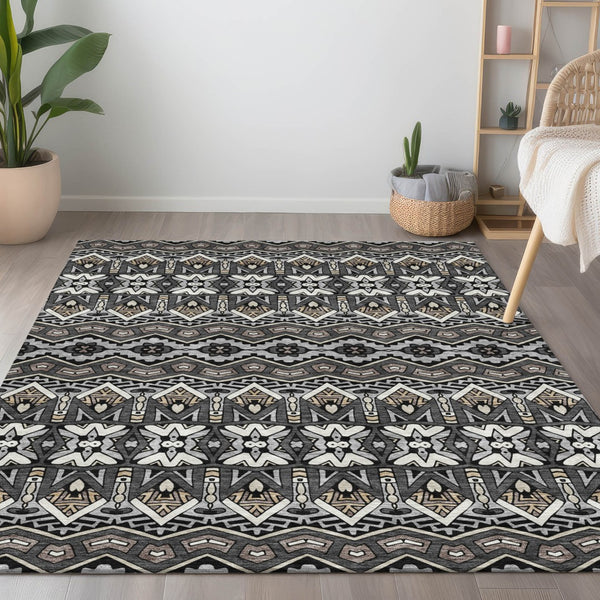 Homeroots 3' Stylish Moroccan Area Rug In Artichoke Green, Gray & Ivory - Washable For Indoor & Outdoor Use 5' X 8' Polyester 594311