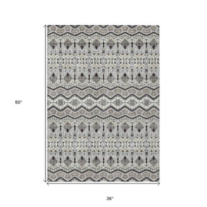 Homeroots 3' Stylish Moroccan Area Rug In Artichoke Green, Gray & Ivory - Washable For Indoor & Outdoor Use 3' X 5' Polyester 594328