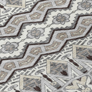 Homeroots 3' Stylish Moroccan Area Rug In Artichoke Green, Gray & Ivory - Washable For Indoor & Outdoor Use 5' X 8' Polyester 594329