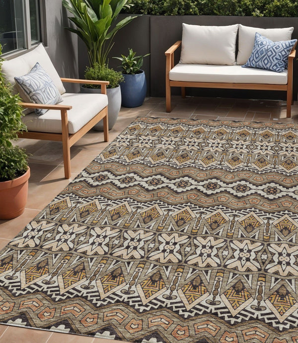 Homeroots 3' Stylish Moroccan Area Rug In Artichoke Green, Gray & Ivory - Washable For Indoor & Outdoor Use 5' X 8' Polyester 594353