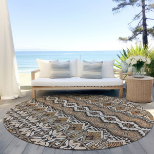 Homeroots 3' Stylish Moroccan Area Rug In Artichoke Green, Gray & Ivory - Washable For Indoor & Outdoor Use 8' Round Polyester 594354