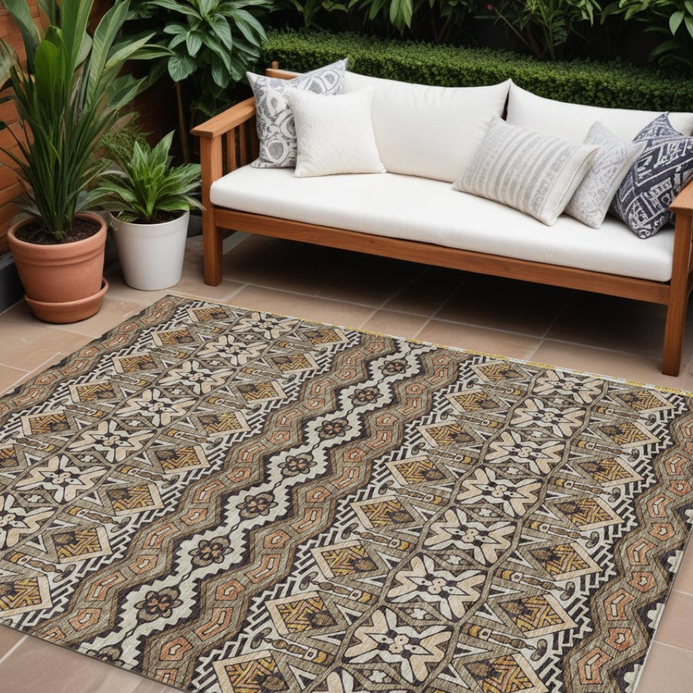 HomeRoots 9' Taupe Brown and Ivory Moroccan Area Rug - Durable, Washable Design for Indoor and Outdoor Spaces 9' X 12' 594356