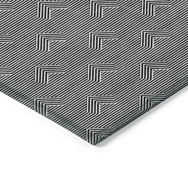 Homeroots 3' Artichoke Green & Ivory Geometric Washable Area Rug For Indoor And Outdoor Spaces, Durable Design 10' X 14' Polyester 594370