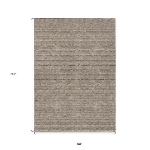 Homeroots 3' Artichoke Green & Ivory Geometric Washable Area Rug For Indoor And Outdoor Spaces, Durable Design 5' X 8' Polyester 594372
