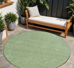 Homeroots 3' Artichoke Green & Ivory Geometric Washable Area Rug For Indoor And Outdoor Spaces, Durable Design 8' Round Polyester 594385