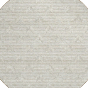 Homeroots 3' Artichoke Green & Ivory Geometric Washable Area Rug For Indoor And Outdoor Spaces, Durable Design 8' Round Polyester 594397