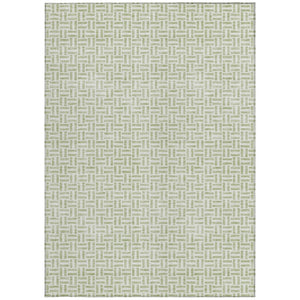 Homeroots 3' Stylish Artichoke Green And Gray Geometric Washable Rug For Indoor And Outdoor Spaces 8' X 10' Polyester 594440