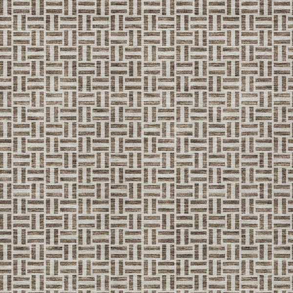 Homeroots 3' Stylish Artichoke Green And Gray Geometric Washable Rug For Indoor And Outdoor Spaces 5' X 8' Polyester 594456