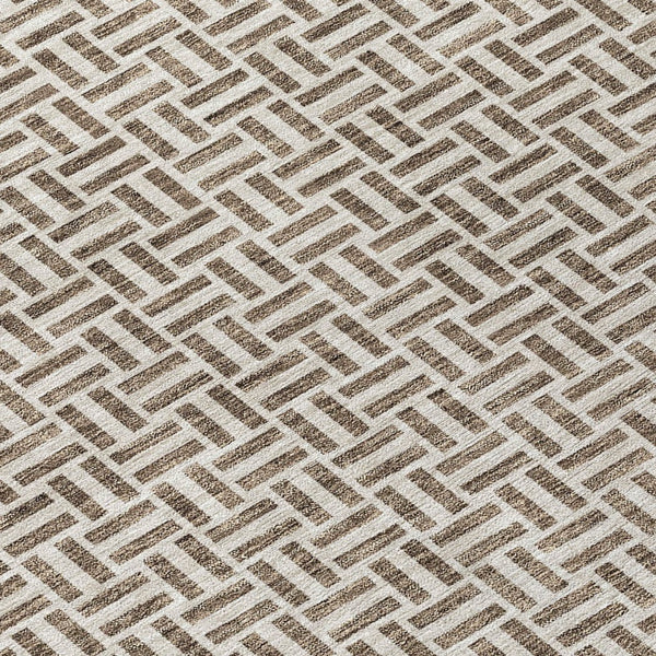 Homeroots 3' Stylish Artichoke Green And Gray Geometric Washable Rug For Indoor And Outdoor Spaces 8' X 10' Polyester 594458
