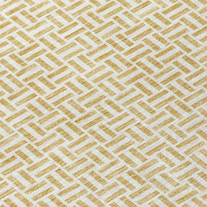 Homeroots 3' Stylish Artichoke Green And Gray Geometric Washable Rug For Indoor And Outdoor Spaces 5' X 8' Polyester 594462