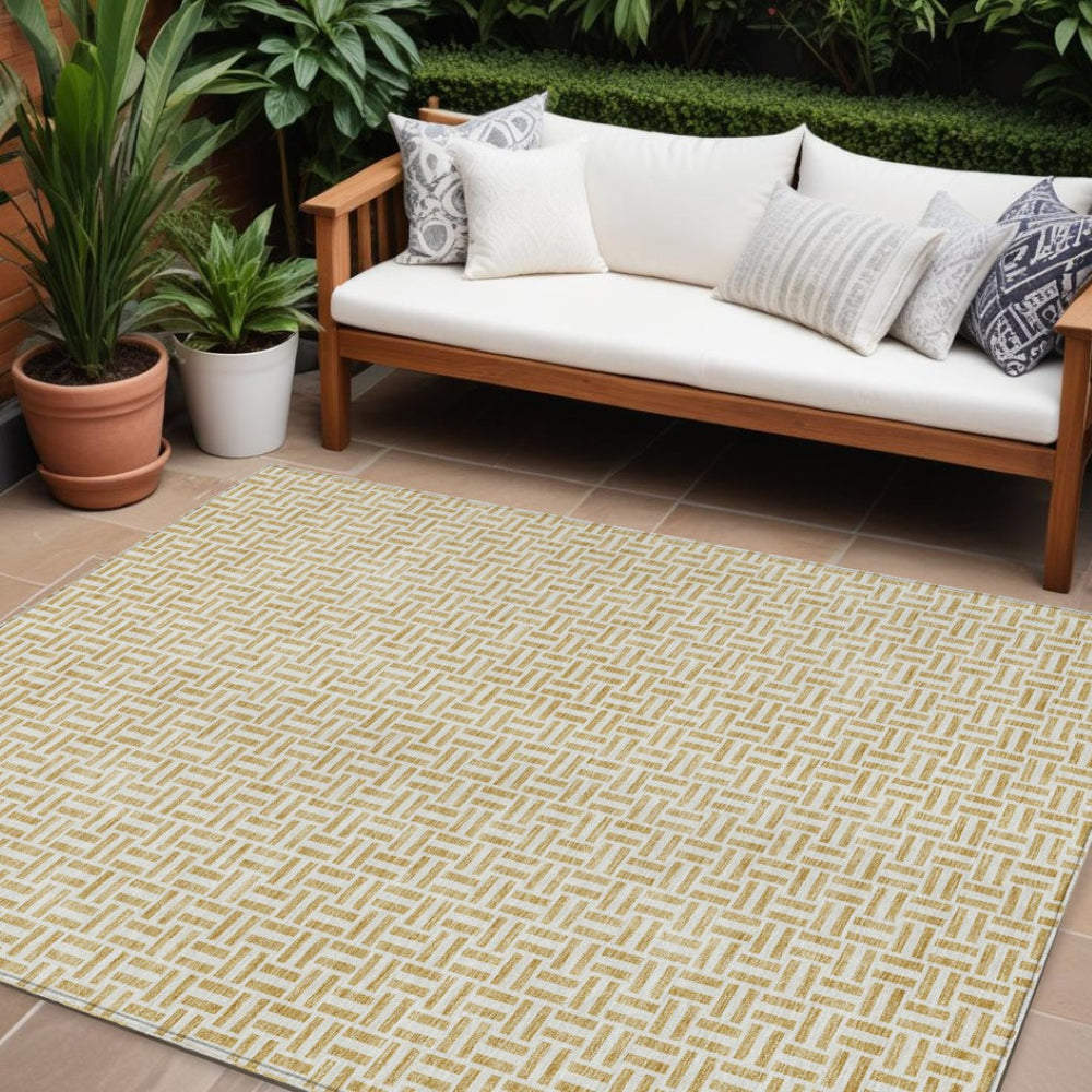 HomeRoots 9' Gold and Ivory Geometric Area Rug - Durable, Washable Indoor/Outdoor Design for Any Space 9' X 12' 594465