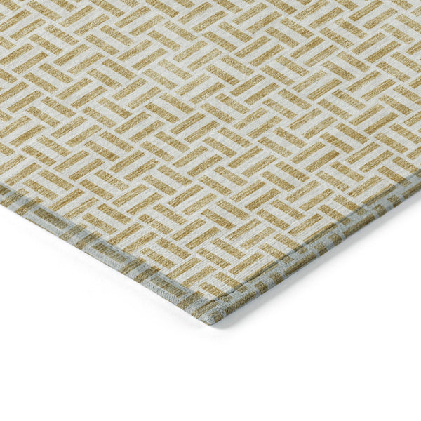 Homeroots 3' Stylish Artichoke Green And Gray Geometric Washable Rug For Indoor And Outdoor Spaces 10' X 14' Polyester 594466