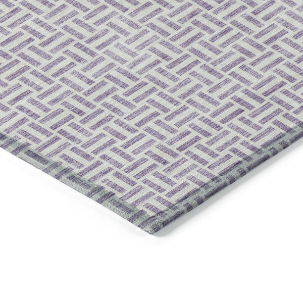Homeroots 3' Stylish Artichoke Green And Gray Geometric Washable Rug For Indoor And Outdoor Spaces 9' X 12' Polyester 594483