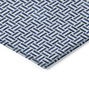 Homeroots 3' Stylish Artichoke Green And Gray Geometric Washable Rug For Indoor And Outdoor Spaces 10' X 14' Polyester 594490