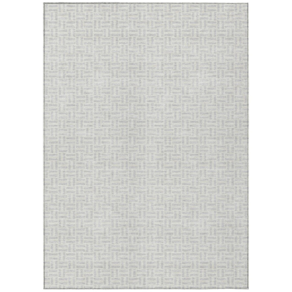 HomeRoots 9' Silver and Gray Geometric Washable Area Rug - Stylish, Durable, Indoor/Outdoor Versatility for Homes 9' X 12' 594507