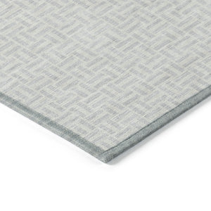 Homeroots 3' Stylish Artichoke Green And Gray Geometric Washable Rug For Indoor And Outdoor Spaces 10' X 14' Polyester 594508