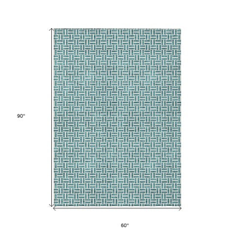 Homeroots 3' Stylish Artichoke Green And Gray Geometric Washable Rug For Indoor And Outdoor Spaces 5' X 8' Polyester 594510