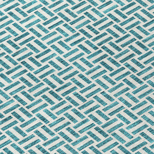 Homeroots 3' Stylish Artichoke Green And Gray Geometric Washable Rug For Indoor And Outdoor Spaces 8' Round Polyester 594511