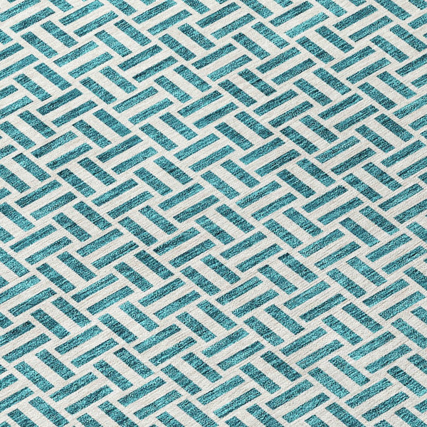 Homeroots 3' Stylish Artichoke Green And Gray Geometric Washable Rug For Indoor And Outdoor Spaces 8' Round Polyester 594511