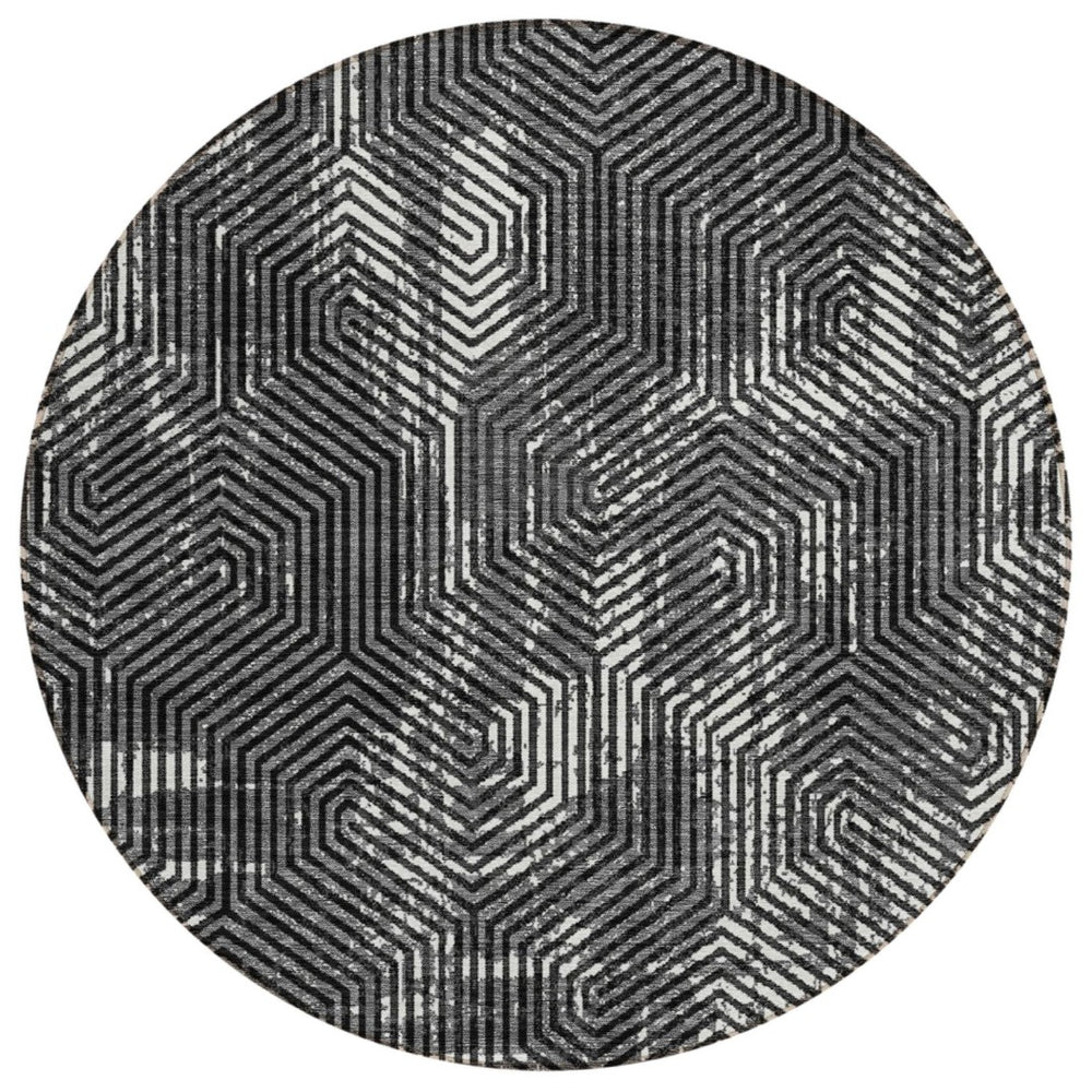 HomeRoots 8' Black and Ivory Geometric Area Rug - Durable, Washable, Perfect for Indoor and Outdoor Spaces! 8' Round 594523
