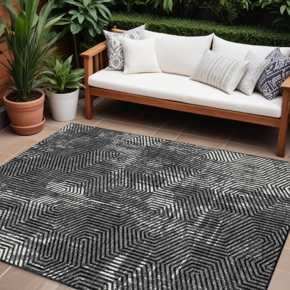 HomeRoots 9' X 12' Geometric Black and Ivory Washable Area Rug – Stylish, Durable, Perfect for Indoor & Outdoor Use 594525