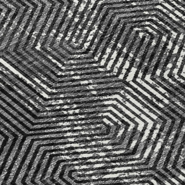 Homeroots 3' Black And Ivory Geometric Washable Area Rug - Perfect For Indoor Outdoor Spaces, Durable Design 10' X 14' Polyester 594526