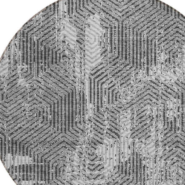 Homeroots 3' Black And Ivory Geometric Washable Area Rug - Perfect For Indoor Outdoor Spaces, Durable Design 8' Round Polyester 594553