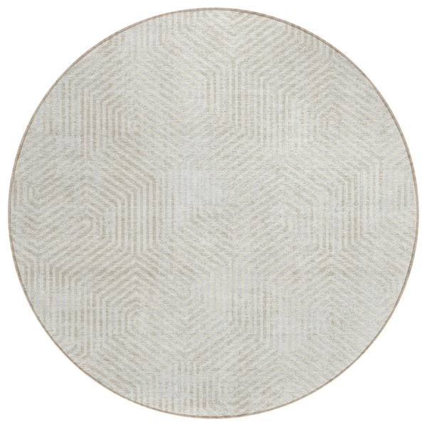 HomeRoots 5' Washable Ivory and Gray Geometric Area Rug for Indoor and Outdoor Spaces, Stylish and Durable 8' Round 594559