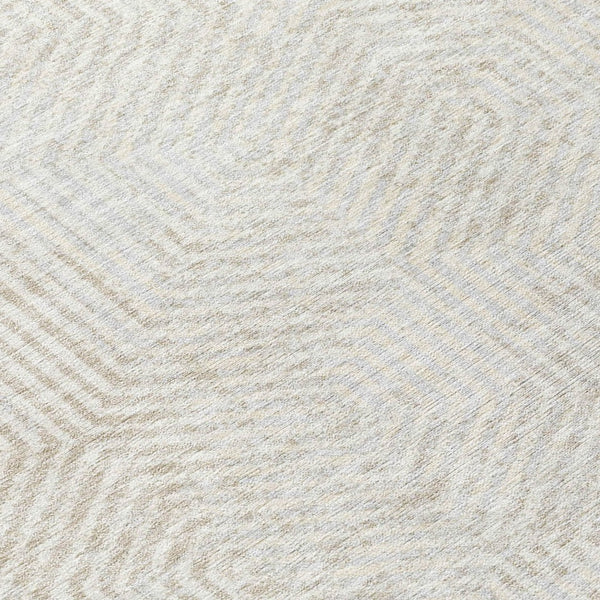 Homeroots 3' Black And Ivory Geometric Washable Area Rug - Perfect For Indoor Outdoor Spaces, Durable Design 8' Round Polyester 594559