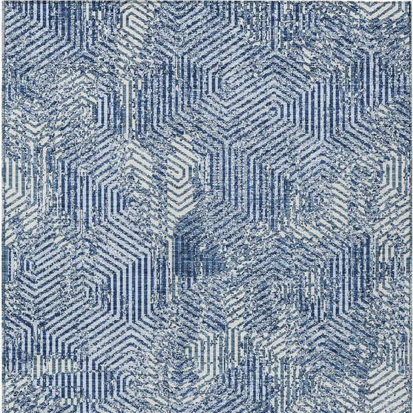 Homeroots 3' Black And Ivory Geometric Washable Area Rug - Perfect For Indoor Outdoor Spaces, Durable Design 8' X 10' Polyester 594578