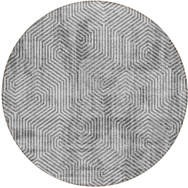 Homeroots 3' Black And Ivory Geometric Washable Area Rug - Perfect For Indoor Outdoor Spaces, Durable Design 8' Round Polyester 594583