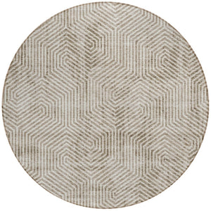 Homeroots 3' Black And Ivory Geometric Washable Area Rug - Perfect For Indoor Outdoor Spaces, Durable Design 8' Round Polyester 594595