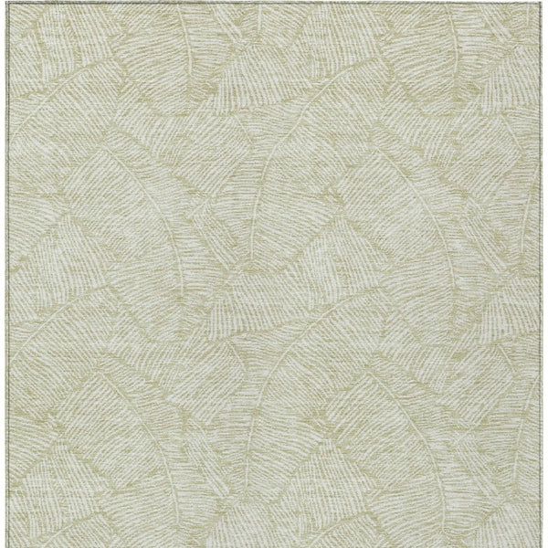 Homeroots 3' Artichoke Green Floral Area Rug - Washable, Durable, Perfect For Indoor & Outdoor Spaces! 3' X 5' Polyester 594599