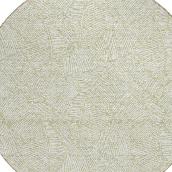 Homeroots 3' Artichoke Green Floral Area Rug - Washable, Durable, Perfect For Indoor & Outdoor Spaces! 8' Round Polyester 594601